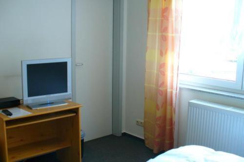 Hotel Ernst Ludwig Darmstadt Bagian luar foto